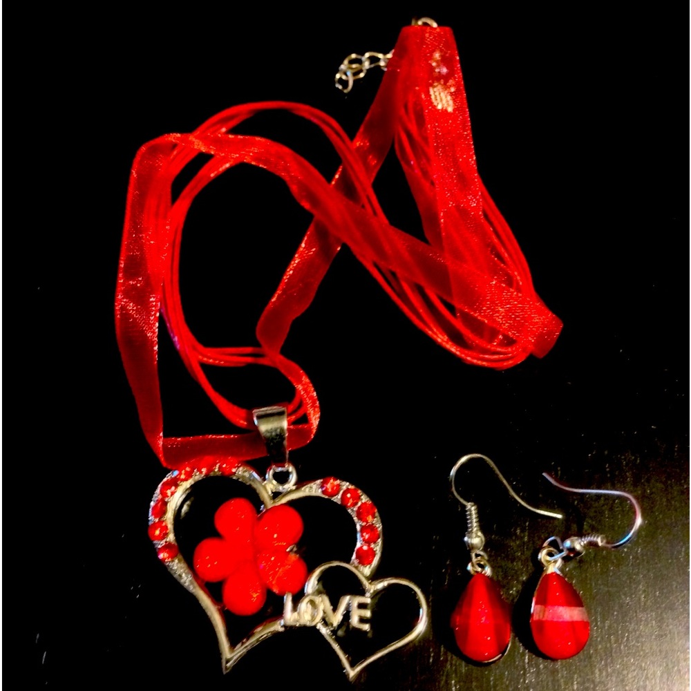 New 3 Piece Red Heart Cord and Chiffon Necklace With Matching Earrings